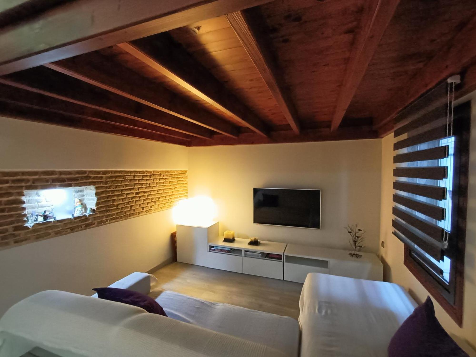 Cosy Double Room + Private Bathroom Sevilla Center Exterior photo